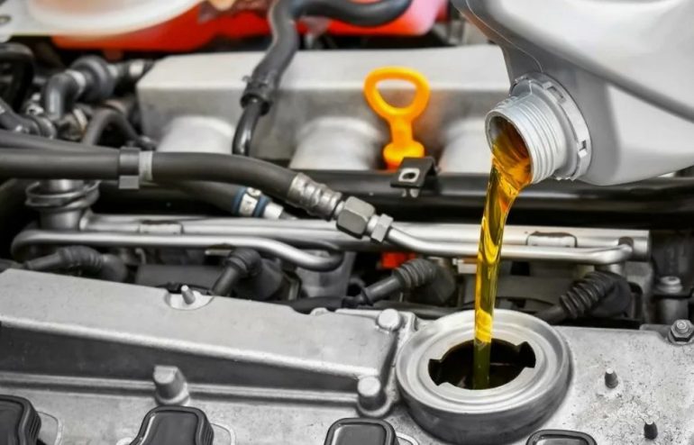 Какие масла и жидкости выбрать в Камаз Центр Донецк для надёжной работы двигателя